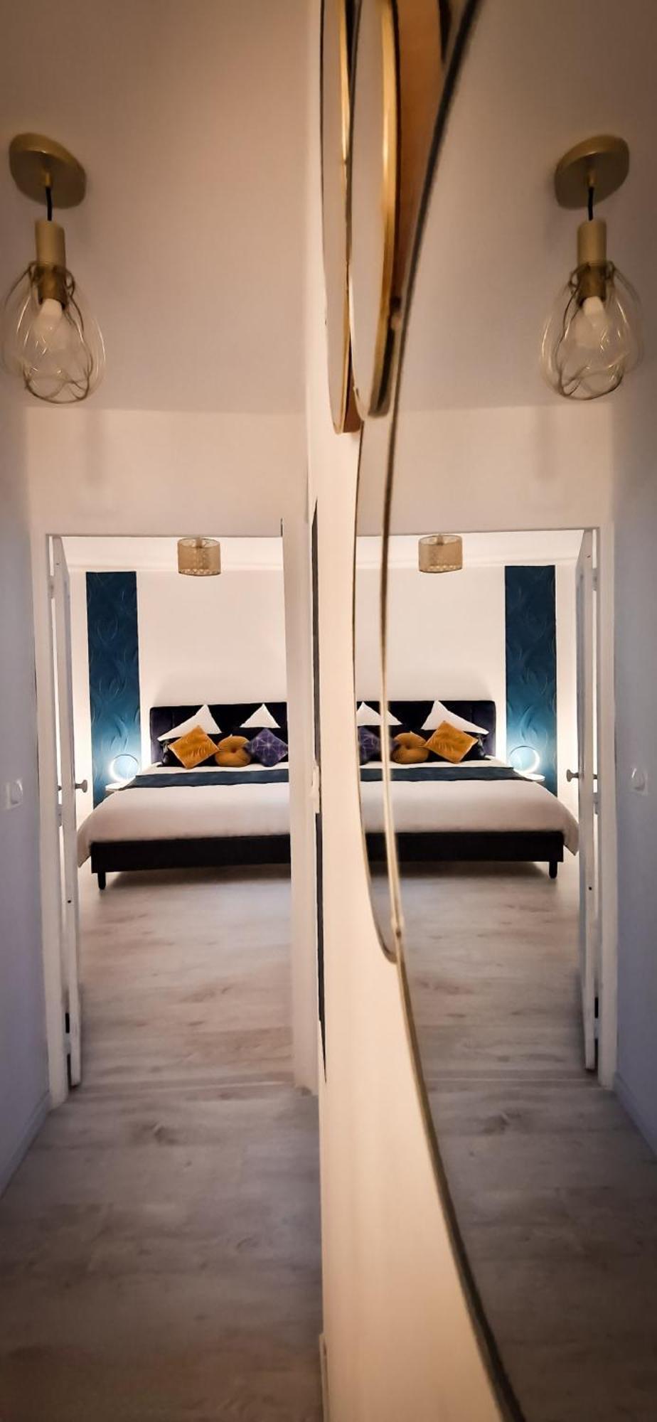 L'Art Deco 3 Etoiles Wifi, Netflix, Disney, Coeur De Bastide Villefranche-de-Rouergue Exterior photo
